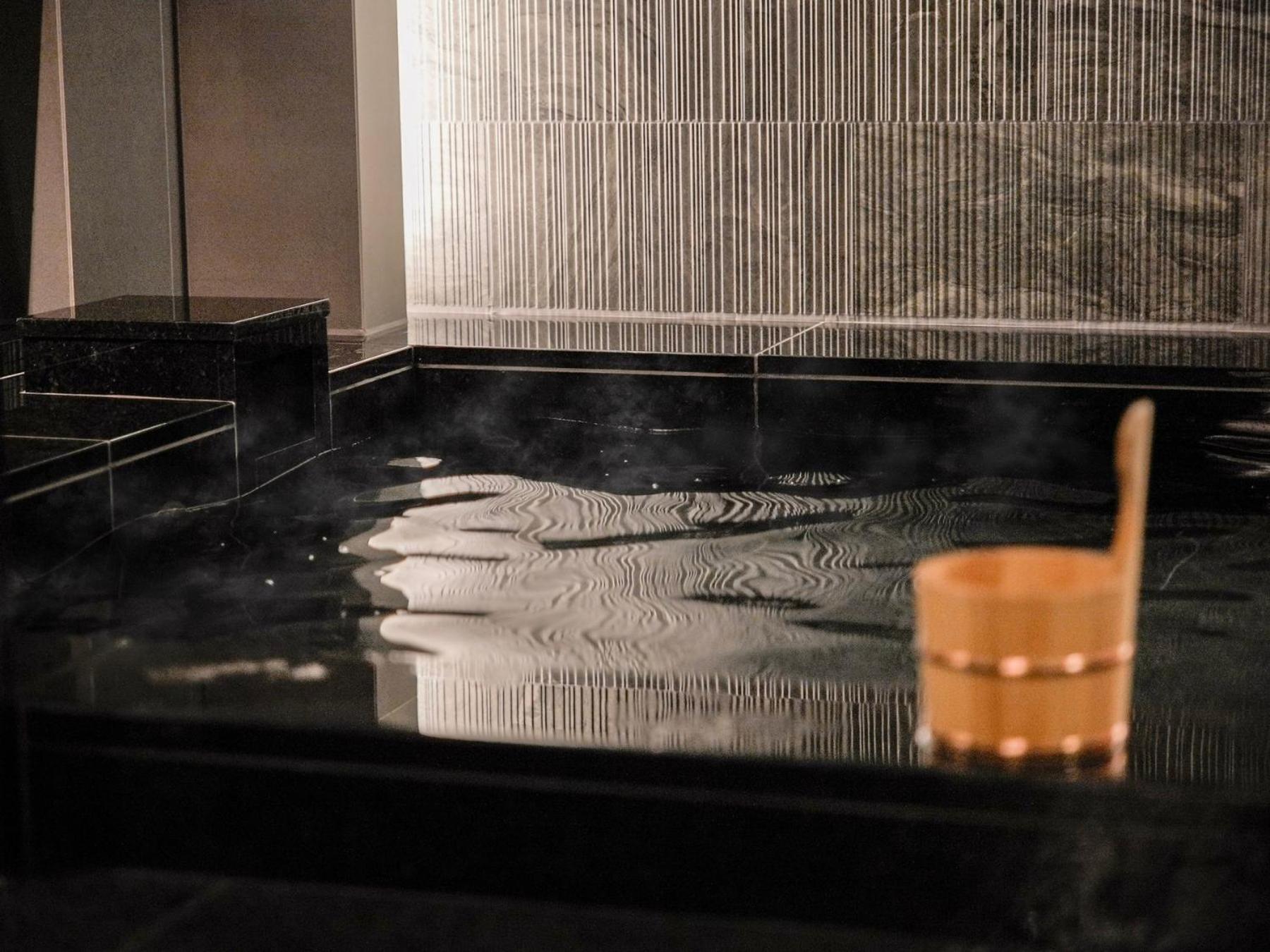 Super Hotel Premier Ikebukuro Natural Hot Spring Tokyo Eksteriør billede